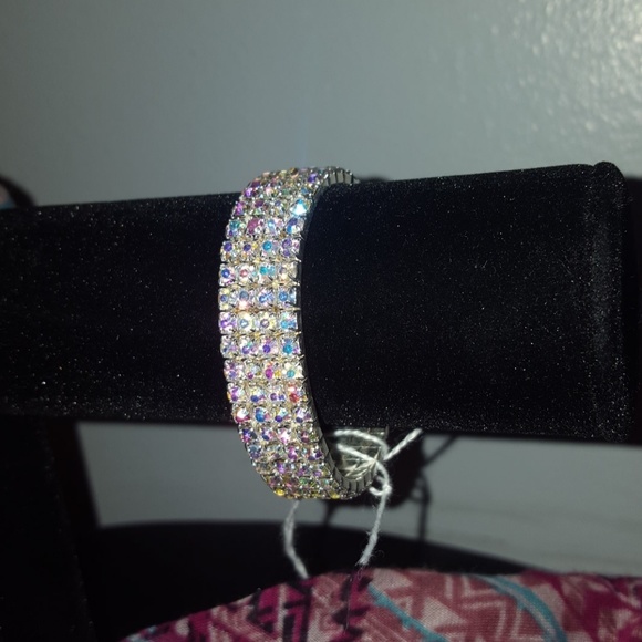 Bracelet - Picture 2 of 2